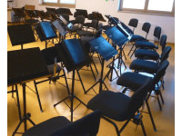 Guil Cadeira de orquestra com assento e encosto reguláveis Guil Cadeira de orquestra com assento e encosto reguláveis